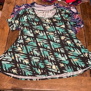 Green and charcoal floral Perfect Tee